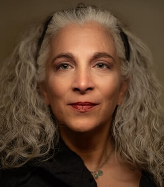 DawnGrossHeadshot_SQUARE